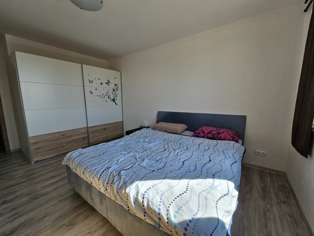 Na predaj 5-izbový nízkoenergetický rodinný dom, so 700m2 pozemkom, Hviezdoslavov. – fotografia 18